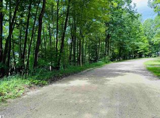 W Ridge Cir, Leroy, MI 49655