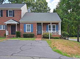100 Granby Ct, Cary, NC 27511