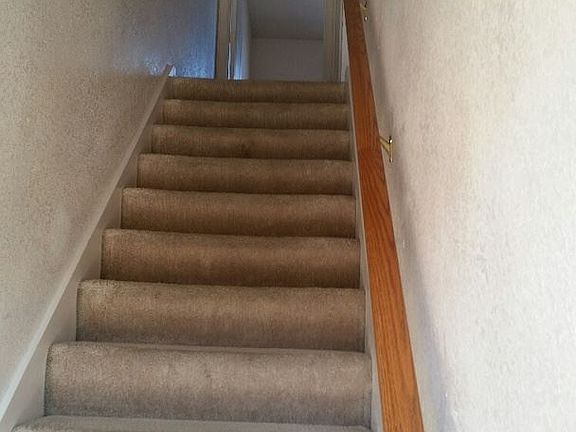 3rd image of 2809 Cantabrian Dr APT B