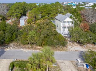 2 Barracuda St, Pt Washington, FL 32459