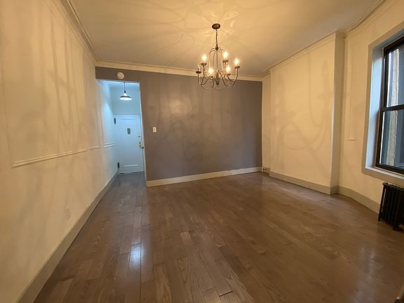 4th image of 620 Park Pl APT 3LR
