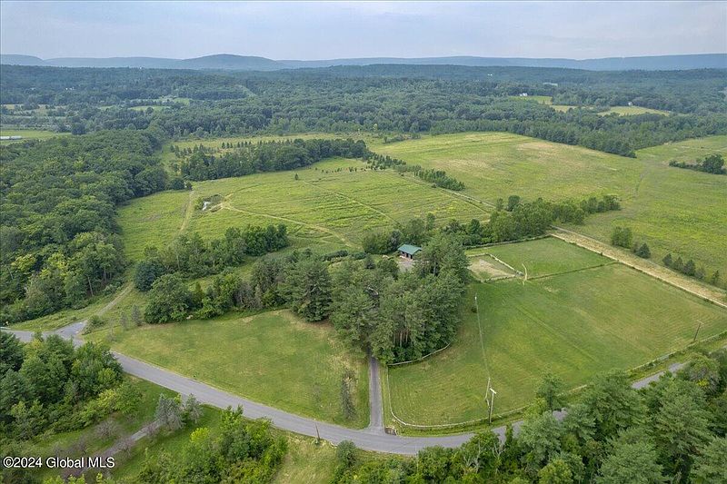 2nd image of 203 Waldenmaier Road