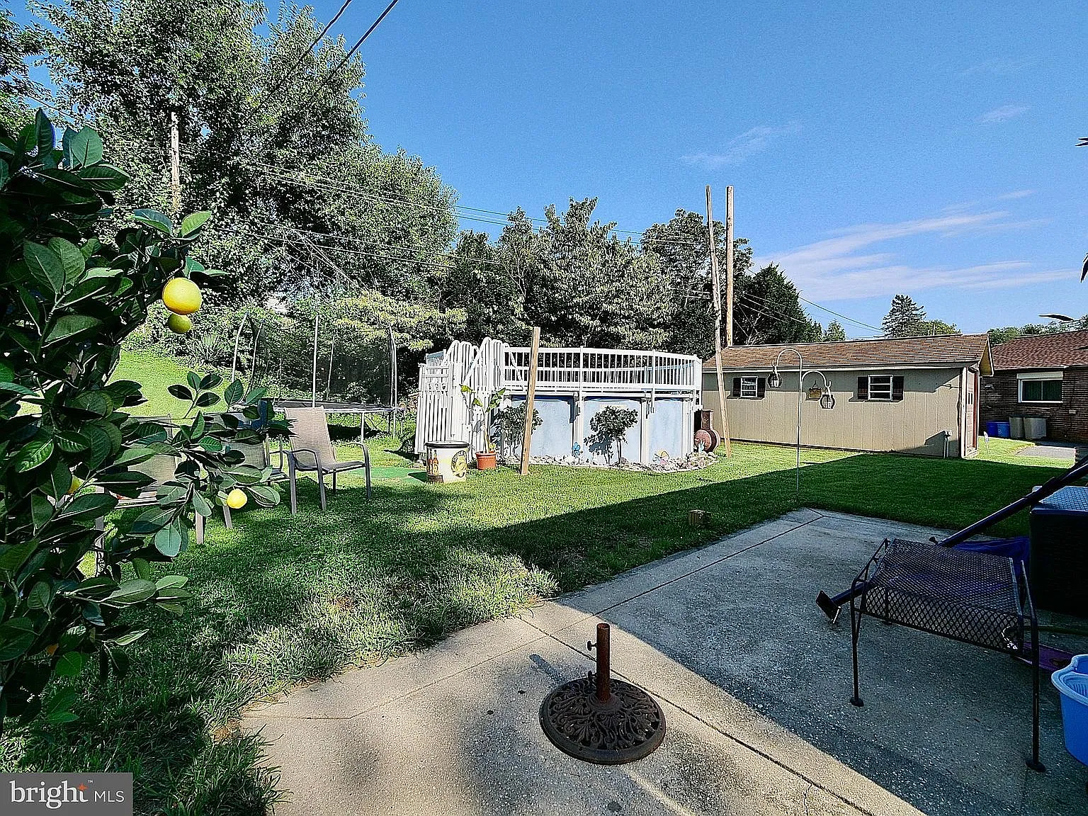 2 bed, 1860 sqft, $1,900 — Photo 3