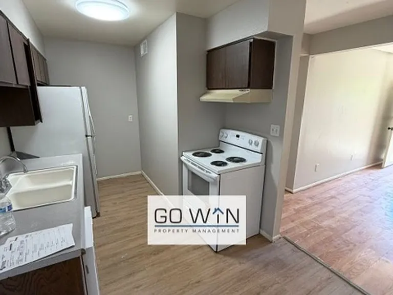 1111 E Butler Dr — Photo 6