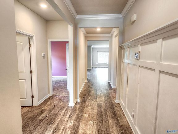 2nd image of 14970 Eva Cir