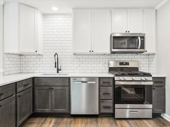 1453 Oakcrest Dr, Hampton, VA 23663