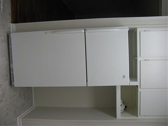5th image of 1825 Mimosa Dr