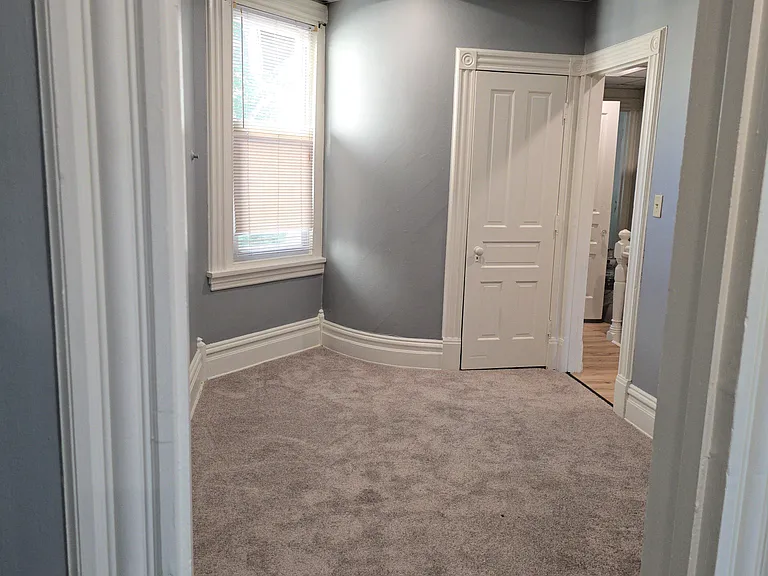 206 E Broad St #2 — Photo 8