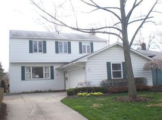 6543 Glenallen Ave, Solon, OH 44139