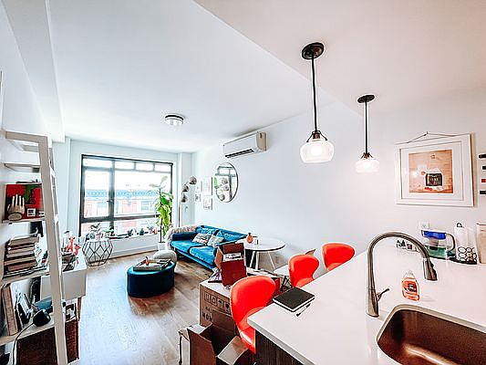2nd image of 740 De Kalb Ave #503F