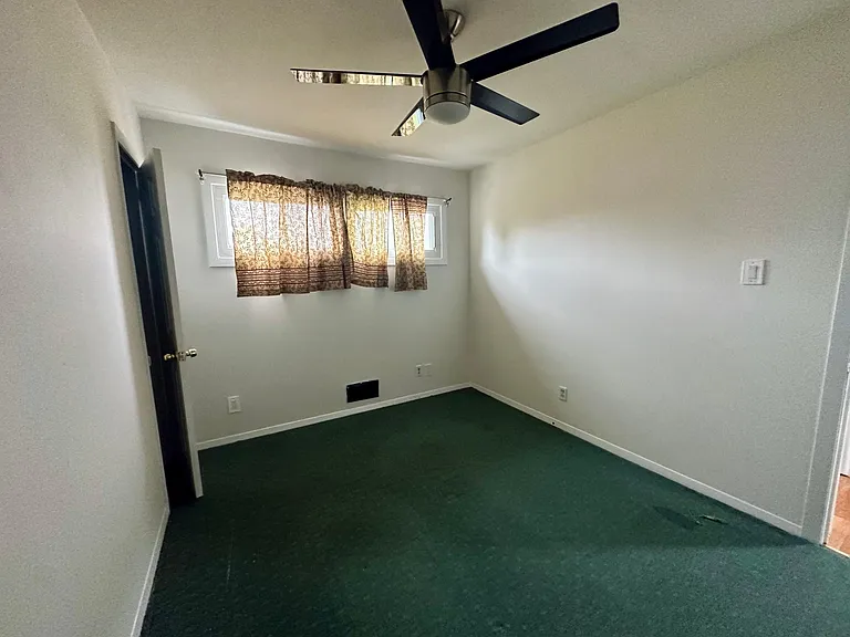 214 Mark Tree Rd — Photo 15
