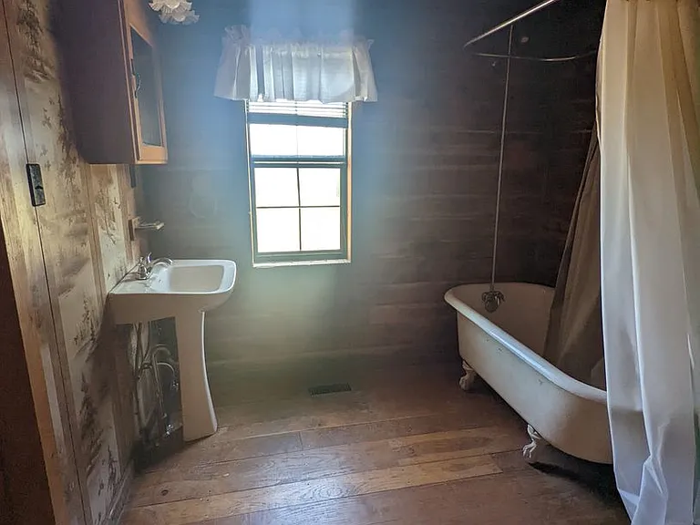 8381 Chouteau Springs Dr — Photo 10