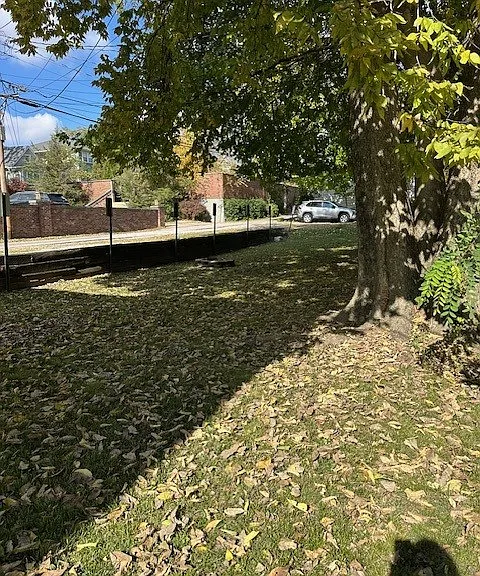 8 parking spaces.