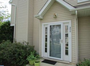 206 Kirby Way #206, Mount Laurel, NJ 08054