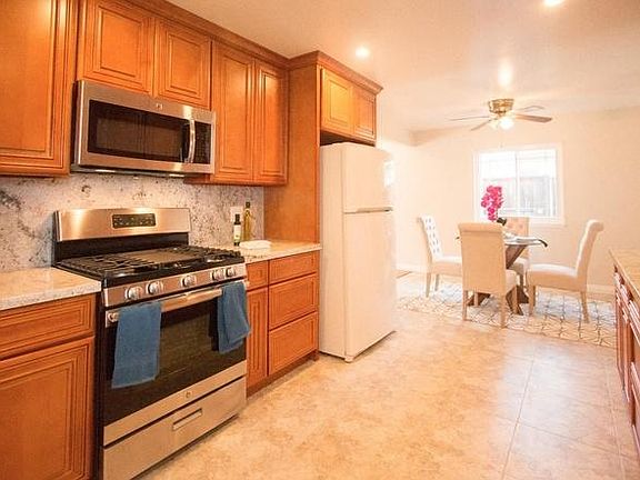 5th image of 2953 Heidi Ct