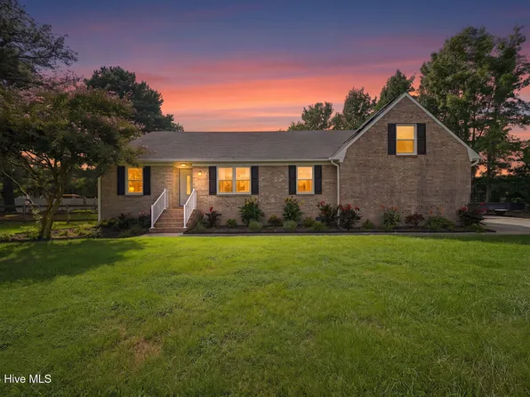 728 NW Backwoods Road, Moyock, NC 27958