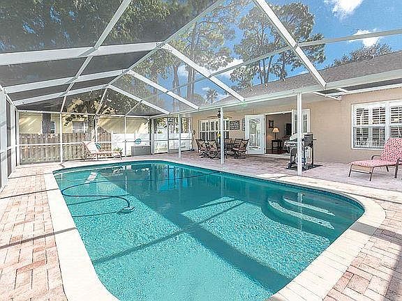 5th image of 1702 Blue Lake Ct
