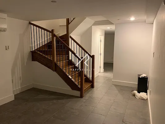 Rented by Yaffa Realty LLC | media 26