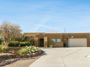 211 Ivan Ct NE, Rio Rancho, NM 87124