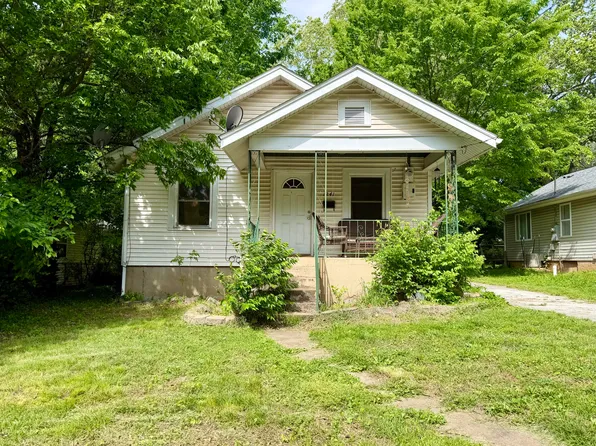 1241 S Ferguson Avenue, Springfield, MO 65807