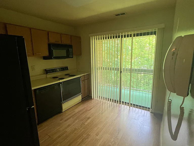 4 Juliet Ln — Photo 7