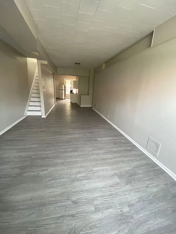 3 bed, 1.5 bath, 1616 sqft, $1,750 — Photo 3