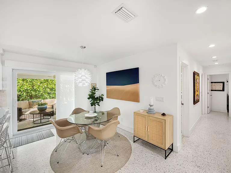 471 Mars Way — Photo 10