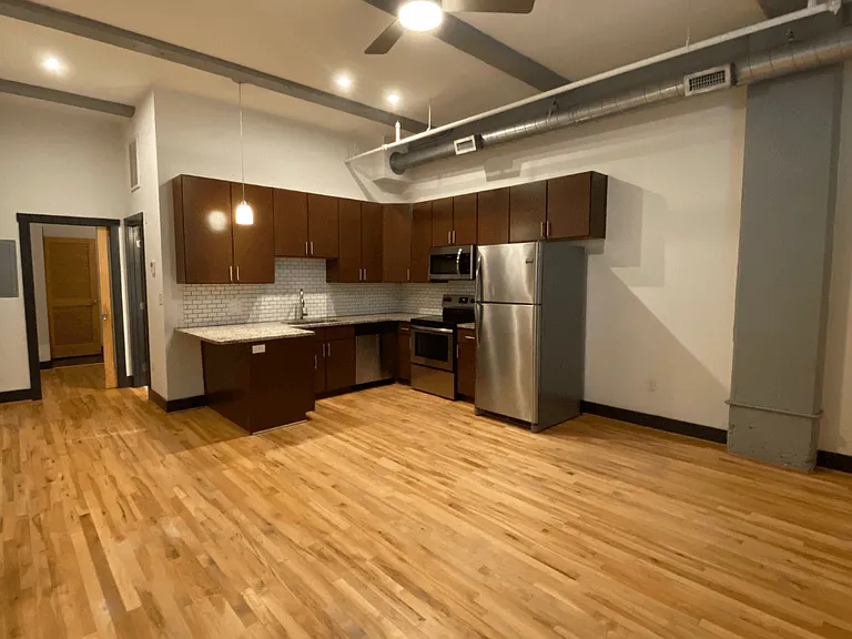 Fording Flats - All Utilities Included — Photo 16