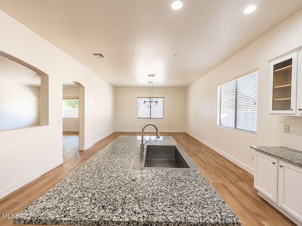 1st image of 6517 W Castle Pines Way