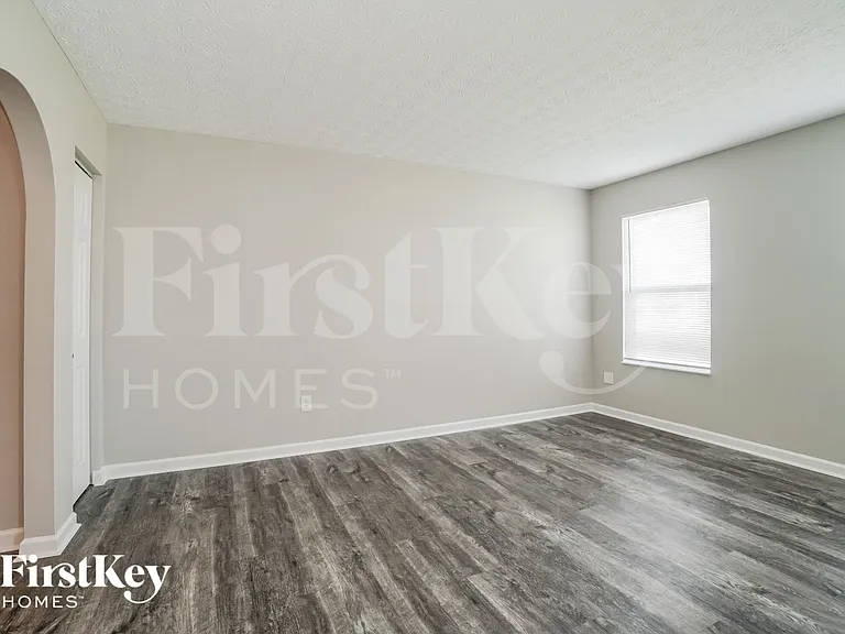 3253 Kady Ln — Photo 11