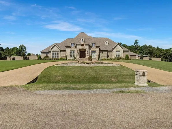 25 Redbird Cir, Texarkana, TX 75501