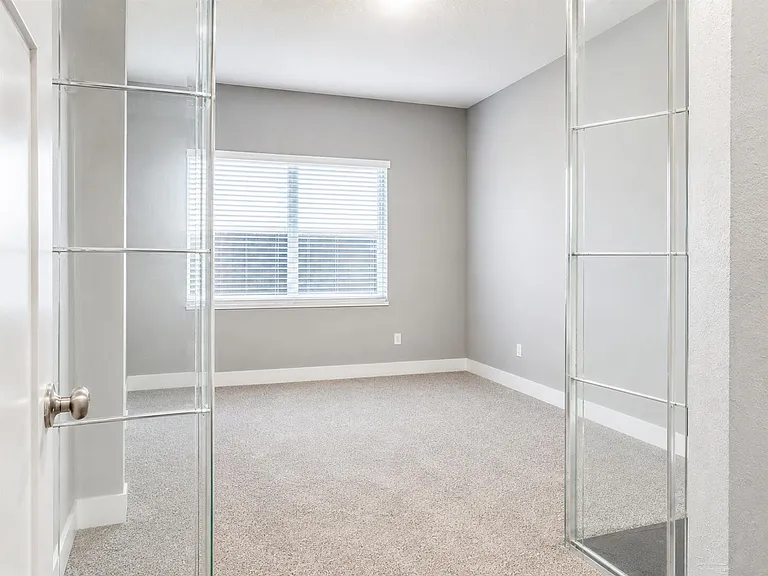 6242 Jenks Dr — Photo 18