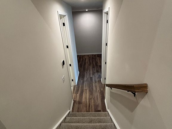 4th image of 161 Marron Dr
