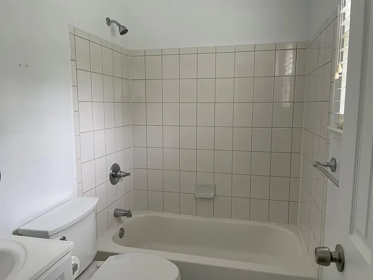 8136 Comet Dr — Photo 12