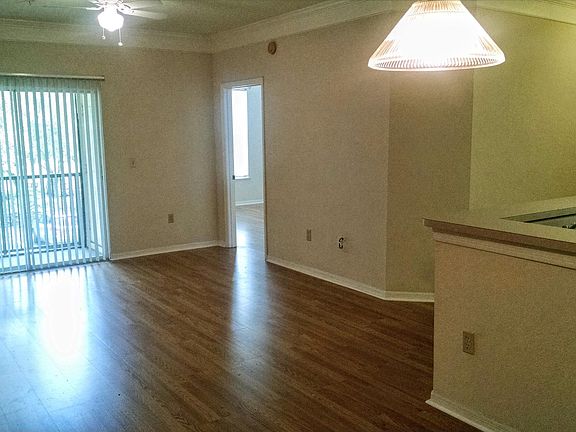 3rd image of 11490 Villa Grand