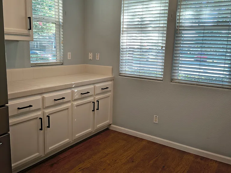 4960 Madamin Way — Photo 18