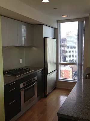 Rented by NY NY Condo, Inc | media 9