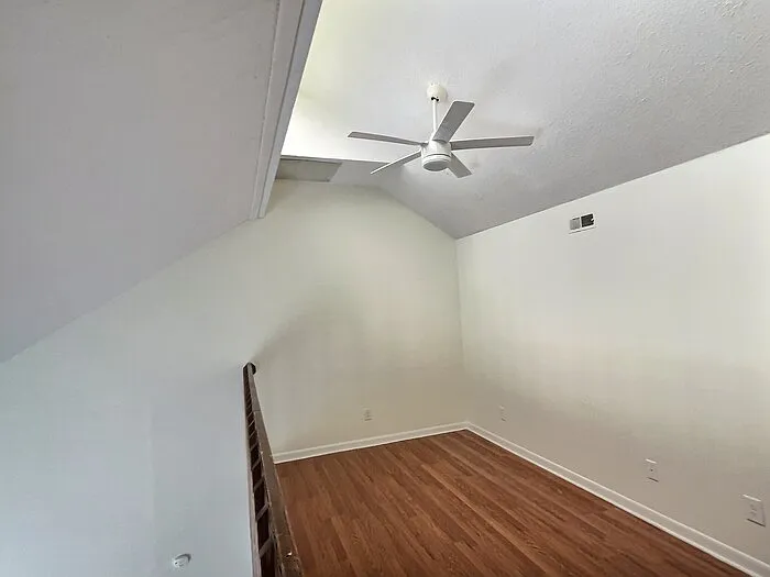 3081 Huntleigh Dr — Photo 14