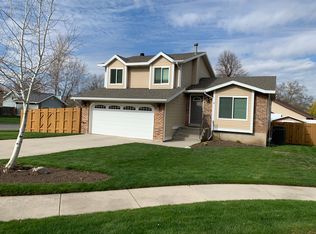 888 Rice Cir, Farmington, UT 84025