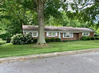 205 Hutchins Dr, Wilmore, KY 40390