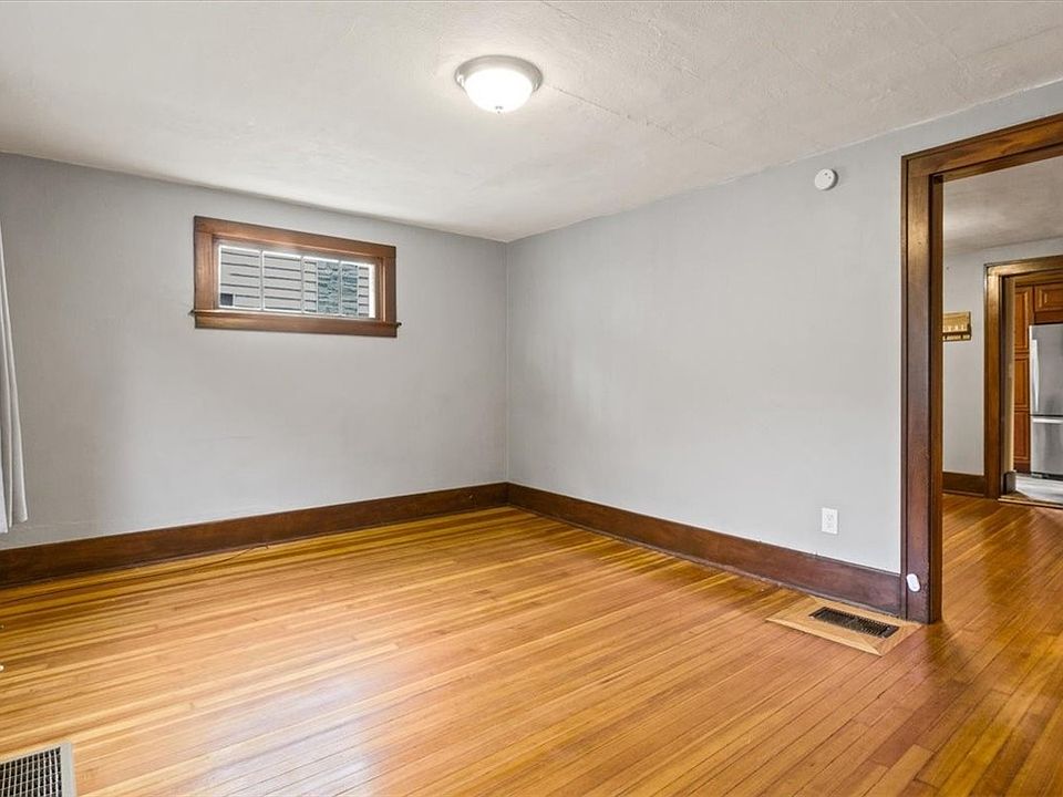 262 Cypress St, Rochester, NY 14620 Zillow
