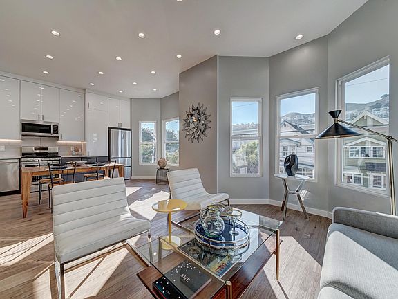 4th image of 511 Eureka St