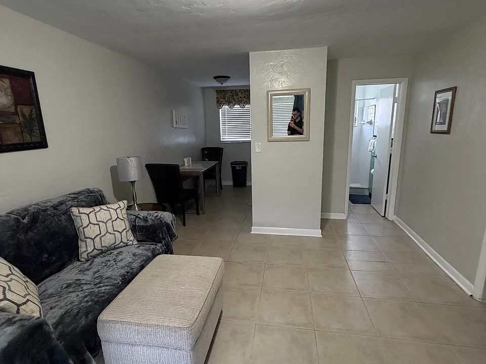 32 SE 2nd Ave #16