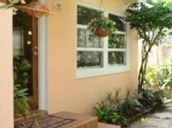 808 SE 12th St, Ft Lauderdale, FL 33316