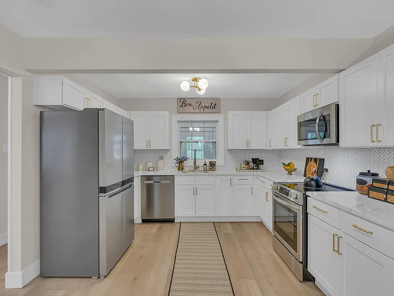 4 Twig Ct — Photo 41