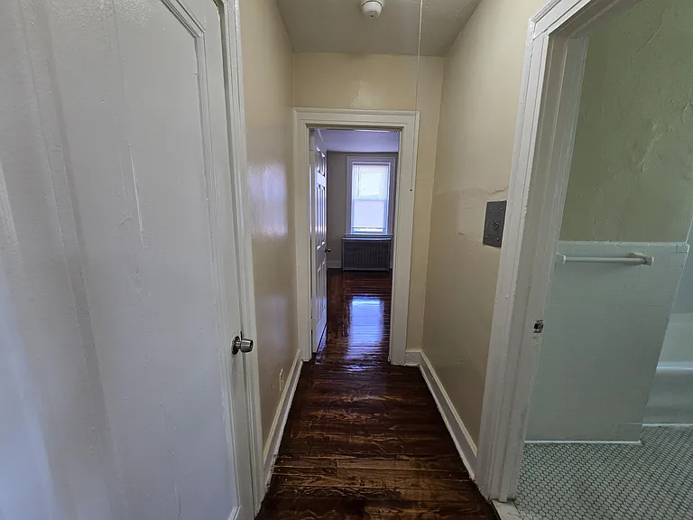 34 Hotchkiss St #B44 — Photo 6