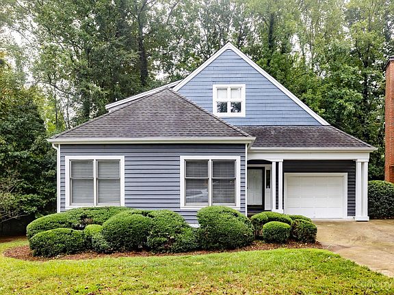 2nd image of 6411 Scarlet Oak Ln