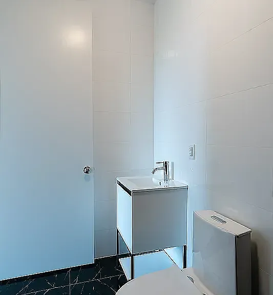 381 De Witt Ave #405 — Photo 7