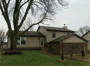 456 Shinoak Ct, Dubuque, IA 52003
