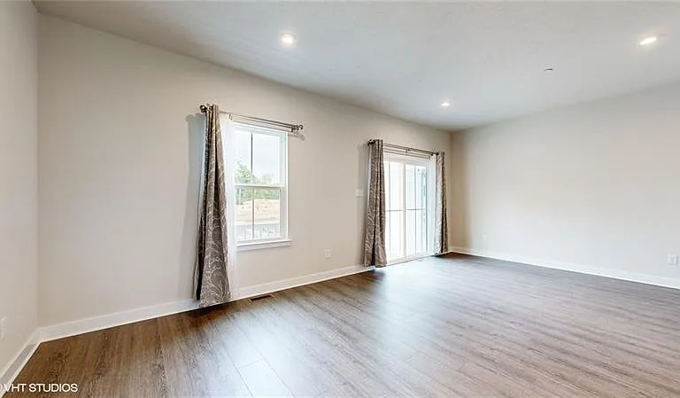 4908 Spruce Rd — Photo 13
